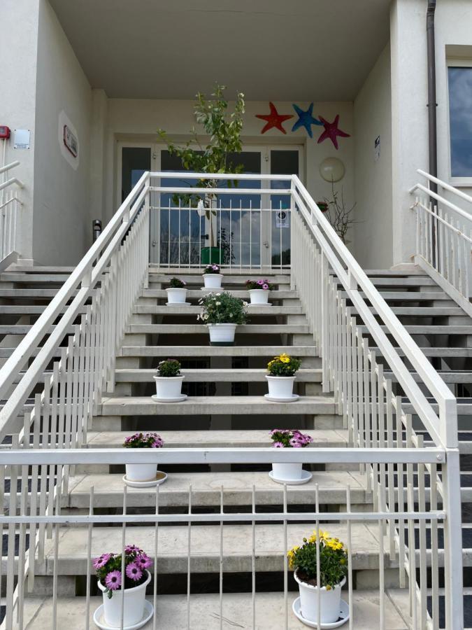 Hotel Amedea Cervia Exterior foto
