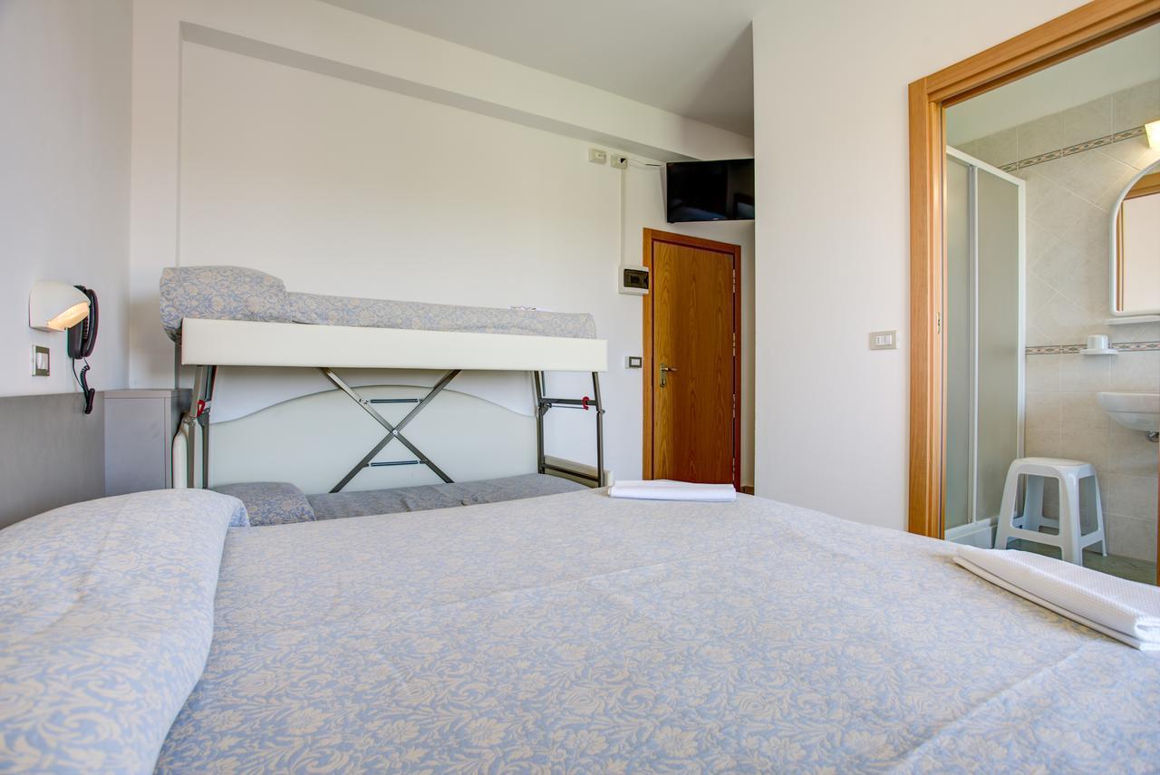 Hotel Amedea Cervia Exterior foto