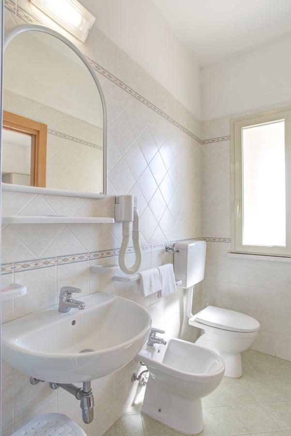 Hotel Amedea Cervia Exterior foto